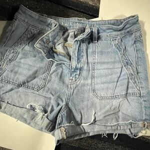 American Eagle Outfitters Light Wash Denim Jean Shorts